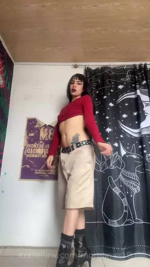 Do you like my outfit? by morganax19