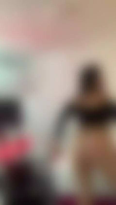 slaping my naughty ass by liaablakee