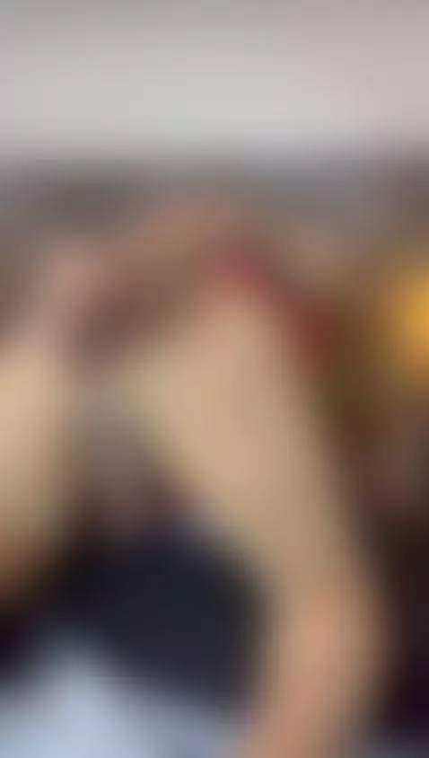 Treat me nice like to become your queen by analia-smith