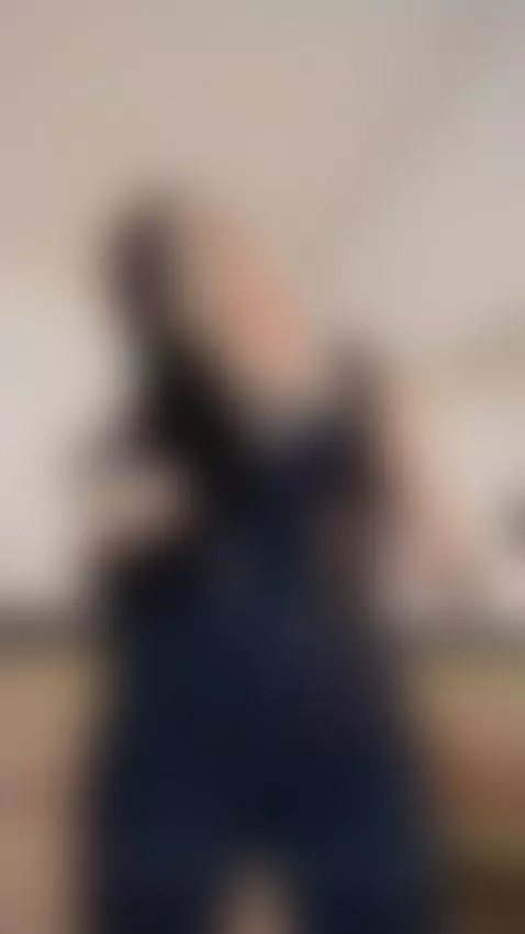 Hazme gemir mientras bailo para ti! - Make me moan while I d... by skyypayton