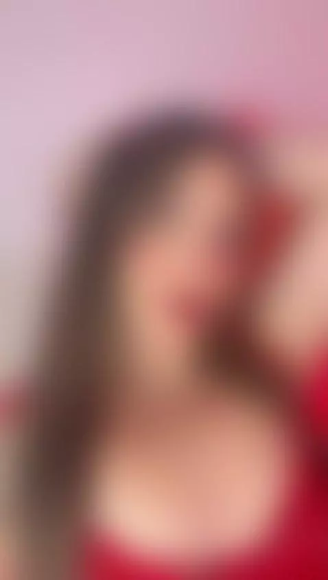 come here dear im online by arianablacke