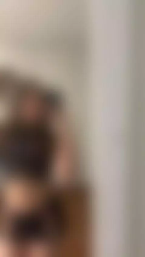 come here and ejoy my body by arianablacke