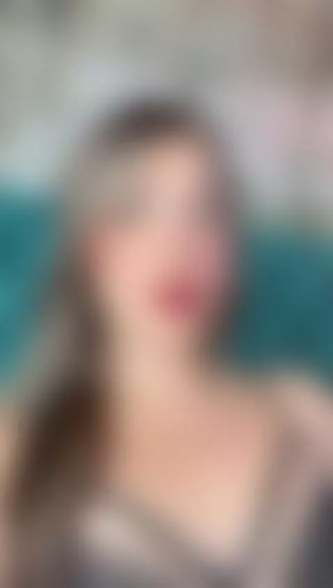 I'm back, find out why. by arianablacke