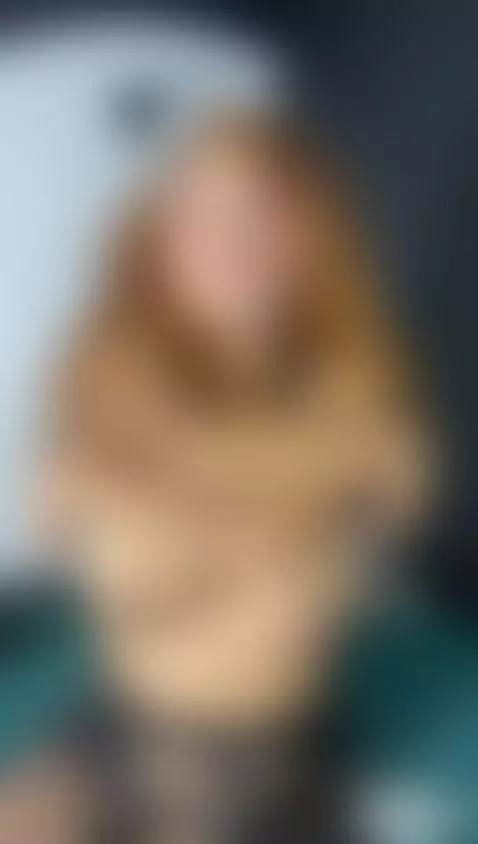 gathering my big tits🔥 by vanessablair