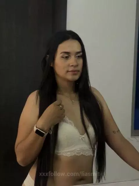 sexy girl🥵 by liasmit