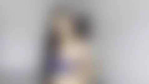 Your sexy girl is ready for a great show 🔥 by liasmit