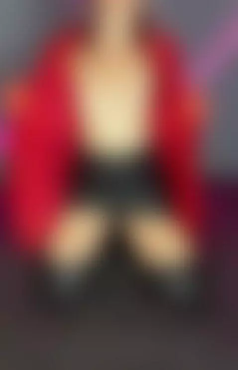 my new Leather by camilaplayfull