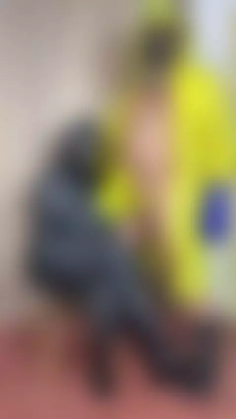 handjobs in my new gas mask israeli by camilaplayfull