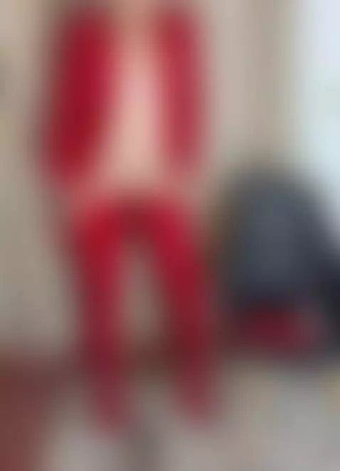 I bet if I dance like that, you'll take me to bed with boots by camilaplayfull