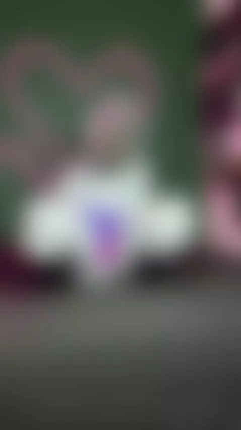 gas mask on by camilaplayfull