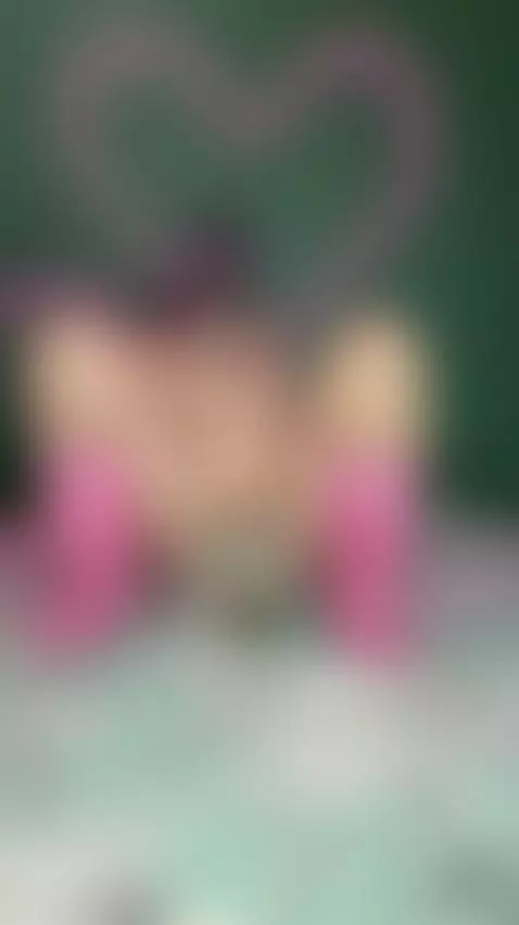 gasmask rubbing by camilaplayfull