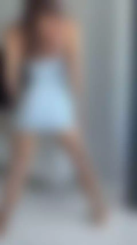 Do you like the way I look?😘 by katecutiepie