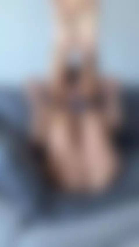 My body is perfect for heating things up by katecutiepie