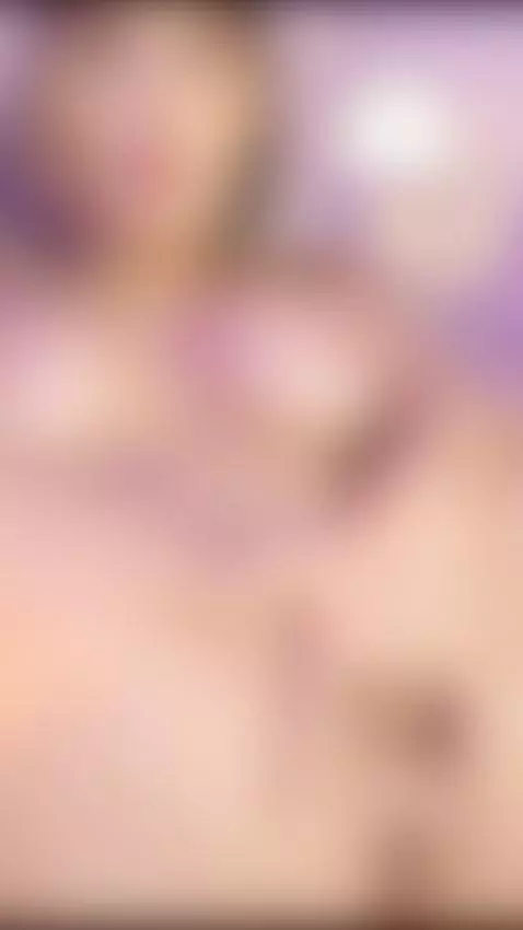 Dilating my rich pussy❤️😏 by missjuliaaa1