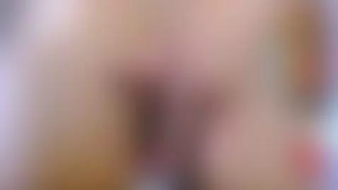 💋🍑 It feels so delicious when I rub my fingers against my ho... by tihara-andersom