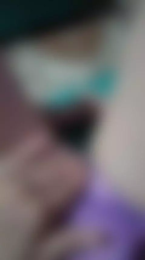 Saca tu lengua,  la tienes lista? by ashlee-naiira