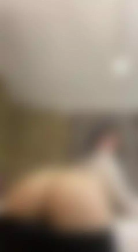 Delicious ass of the young horny by agathaasaenz23