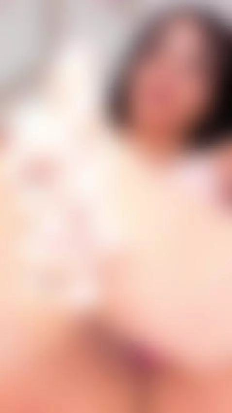 Creamy feet by brendagarcia