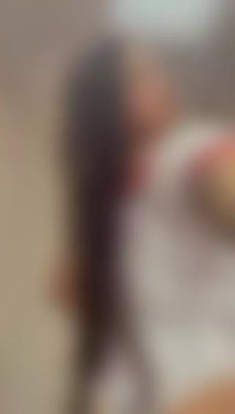 curvy girl by siennascott