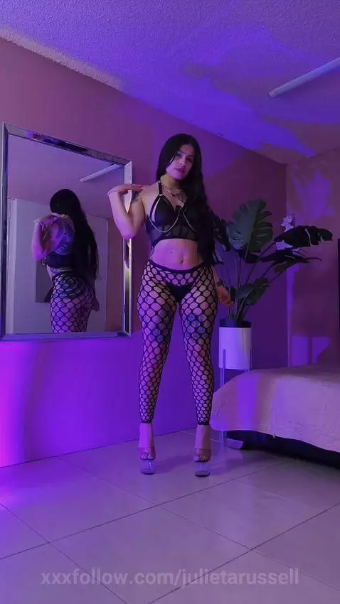 mistress, bigass, nylon by julietarussell