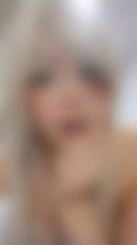 A mischievous dance🙊 by kathesweetness