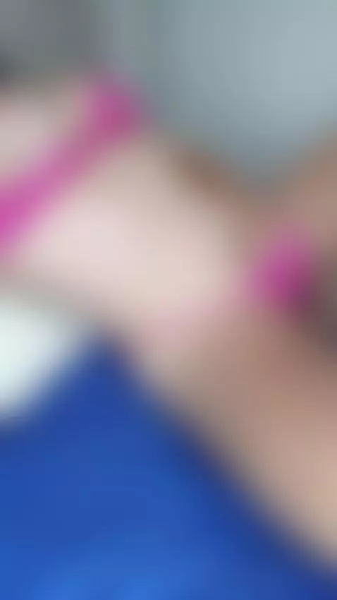 I'm so naughty... do you want to touch yourself with me?🤤 by lindaemma98