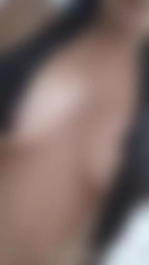 Would you shower with me?🔥 by lindaemma98