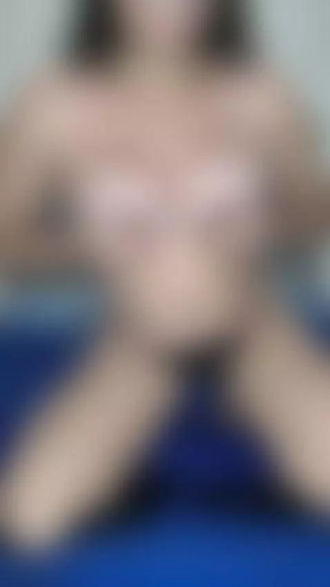 pinching my nipples by lindaemma98