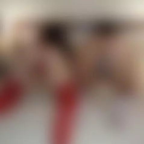 Do you like how we shake our asses?🔥🔥🔥 by lindaemma98