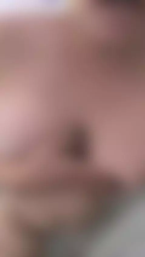 Come shower with me, darling. 😈 by lindaemma98