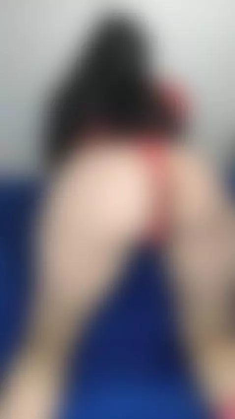 Do you think my ass is very big?🍑 by lindaemma98