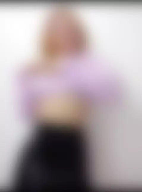 Horny girl with rich ass by yulinakyle