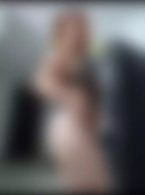 horny Latina wants to fuck by yulinakyle