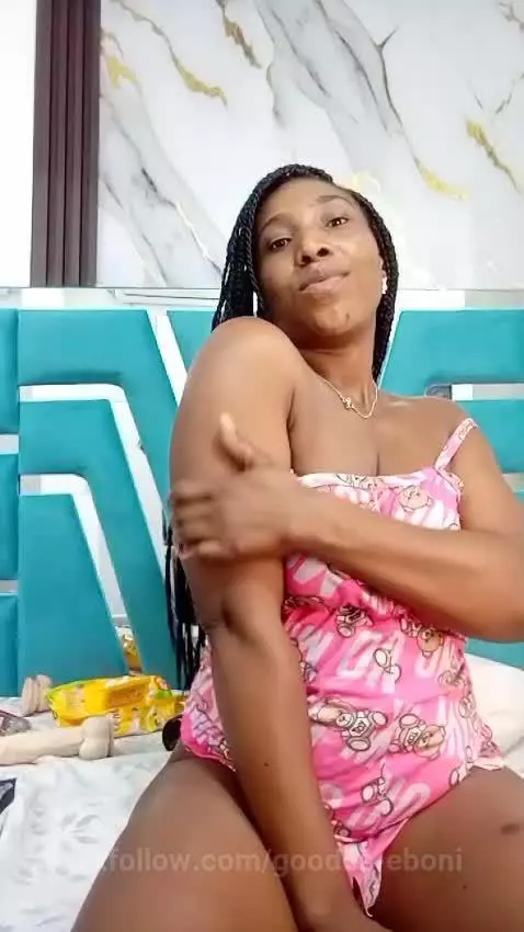 You and I have pending issues 🔥🥵😈💦🍒🍑 by goodes-eboni