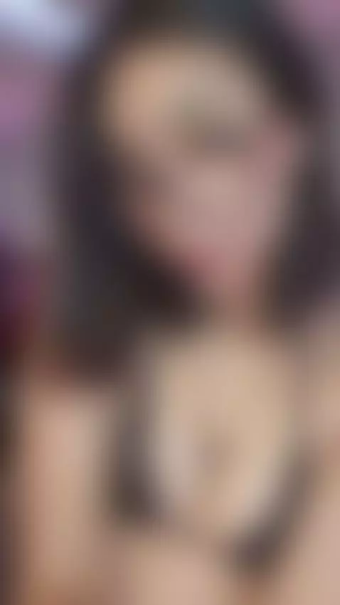 beautiful eyes, wet tongue by emilyblack69