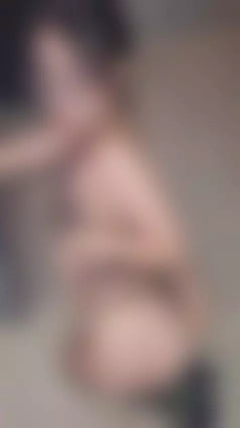 My red knees and my open ass by emilyblack69