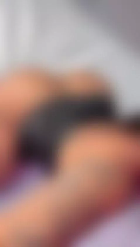 Mi culo te está llamando… y mi pussy te está rogando que lo ... by sofiaalvarezz