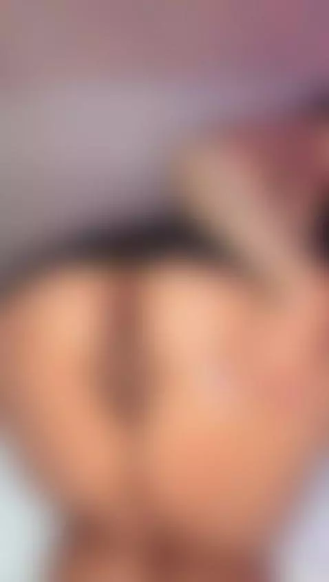 Este coño quiere atención… y este culo, castigo 😈 by sofiaalvarezz