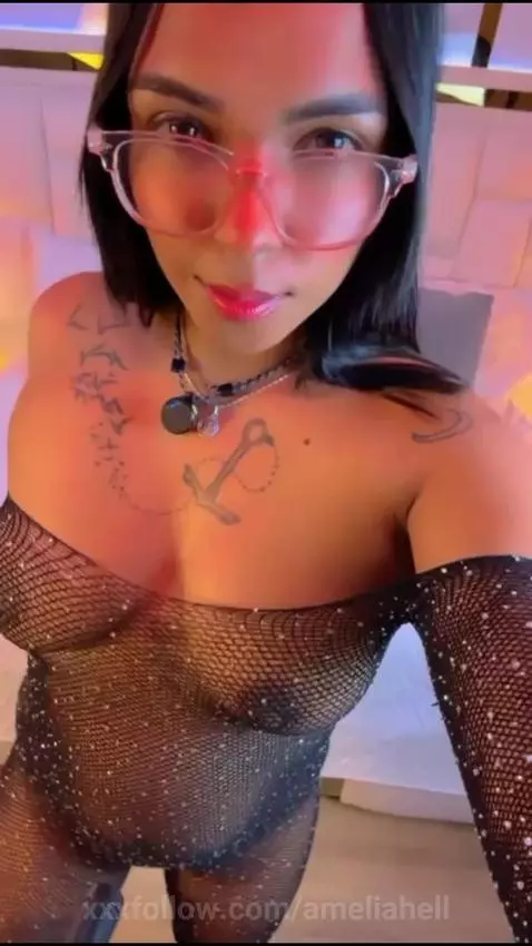 Let yourself be carried away by my body rhythm 👅💦🍒💞 by ameliahell