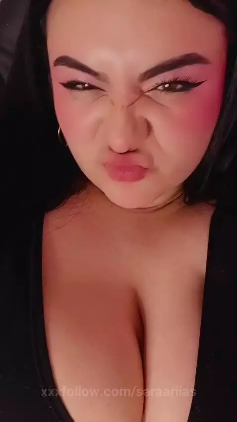 🐷 Sweet, daring, and with lots to touch. by saraariias