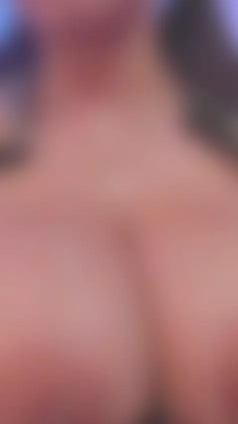 Look at my tits full of milk 💦 by barbaracambels