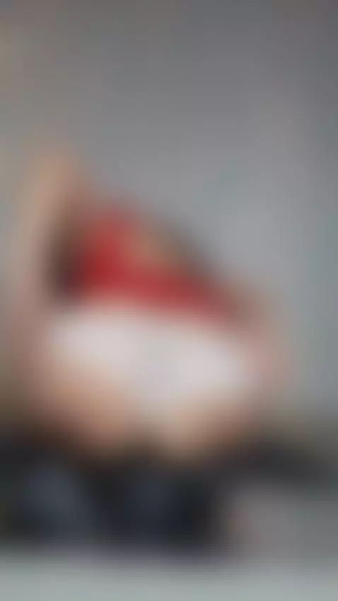 I have your gift here 🎄✨ by candygiirl25