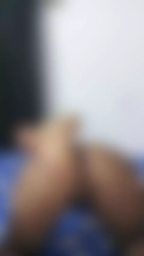 admira mi rico culo 😈👅 by honeyblue-e