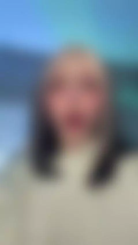 do you like my pretty hair? 👠 by megan-cole1