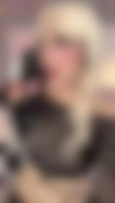 this blonde can make you see the moon with a blowjob 😍 by megan-cole1