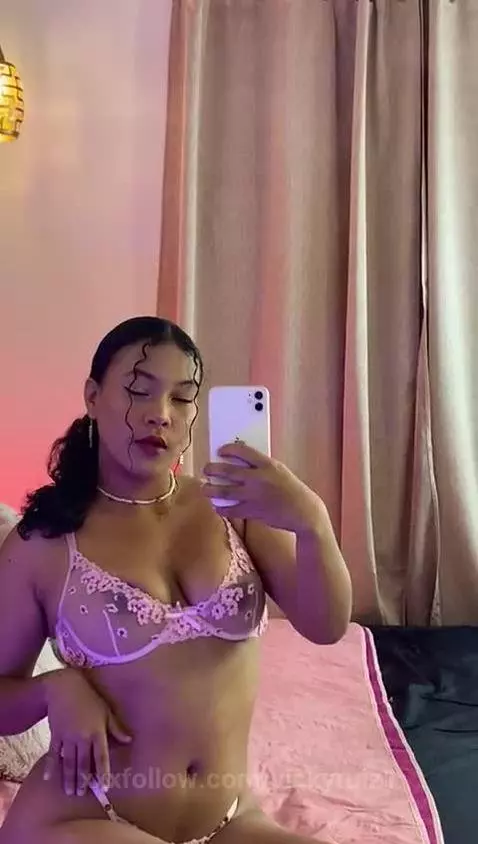 The days begin, but I need you to fuck me hard to be good by vickyruiz1