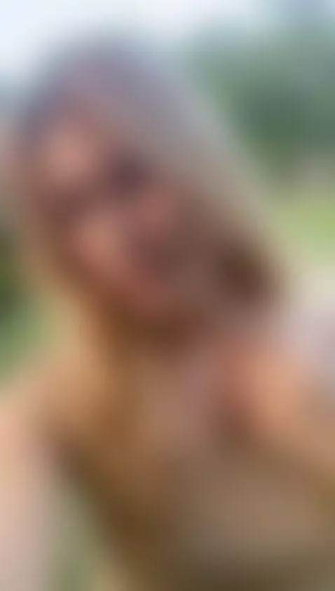 happy day by ariana-sweet