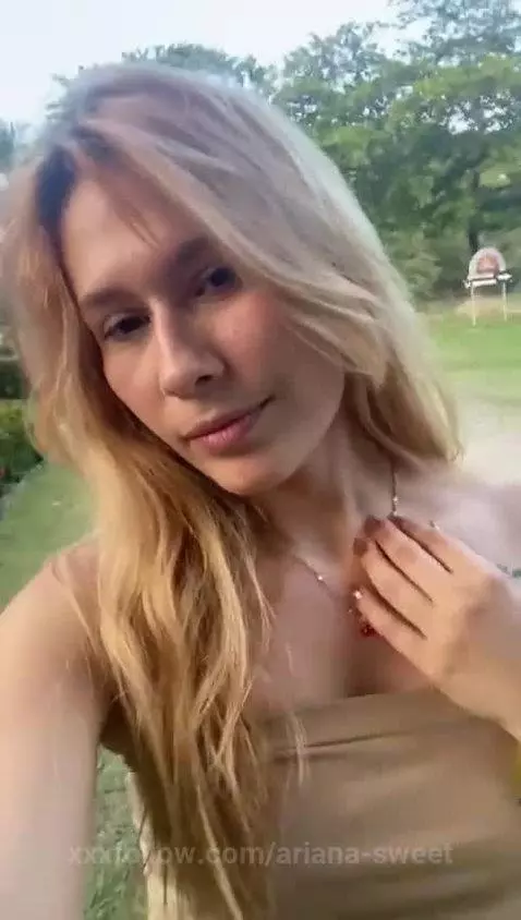 happy day by ariana-sweet