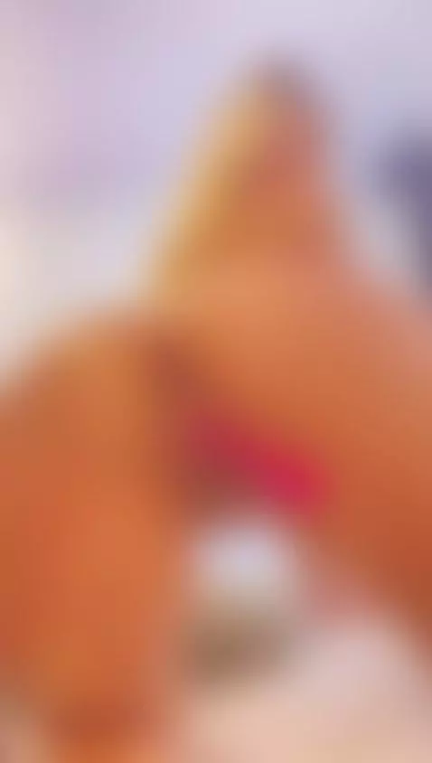 im waitng for u by ariana-sweet