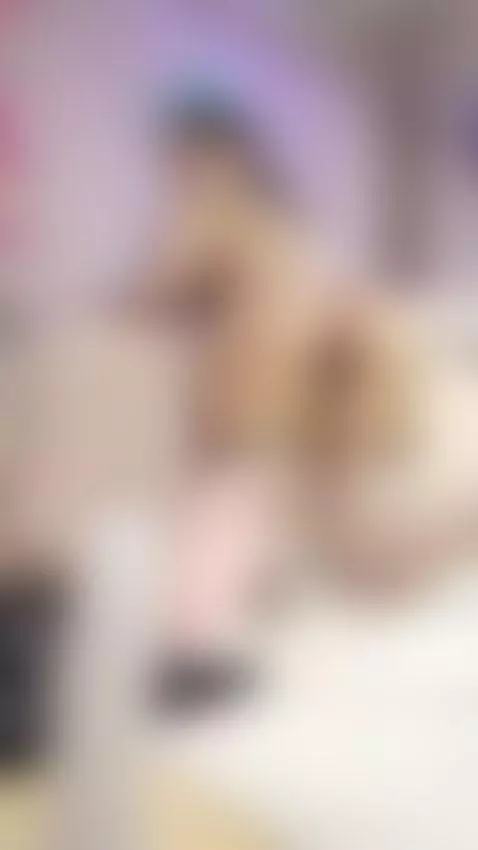come feel my pussy tighten and I squeeze you 🥵🤭 by emmawilliams22